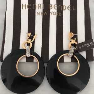 Henri Bendel oversized earrings NWT